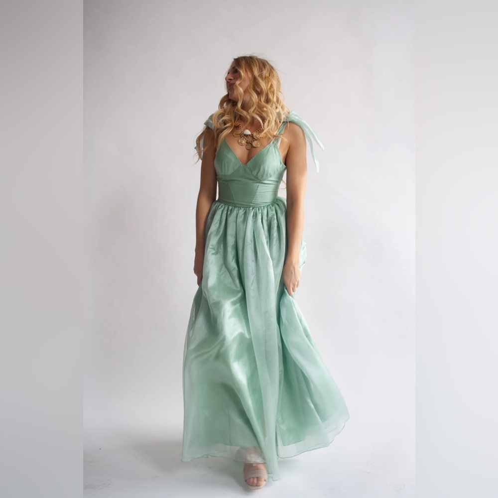 The Calypso Dress - Wild Rose and Sparrow